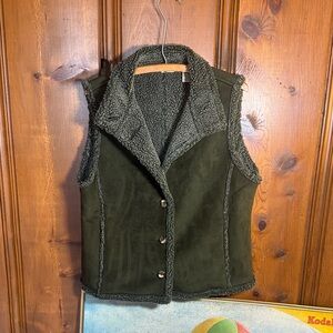 L.L. Bean Olive Sherpa-Lined Women's Vest